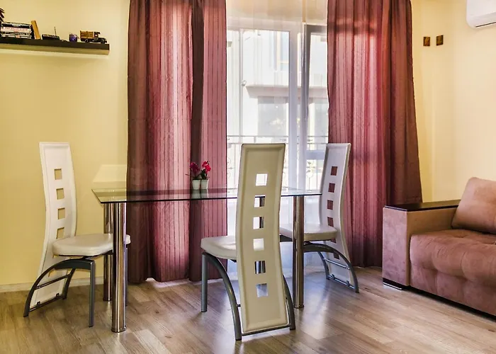 Feniks アパート *