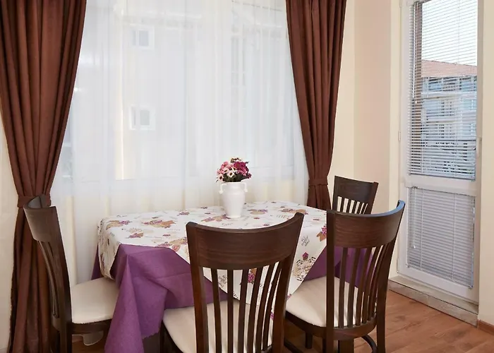 アパート Feniks *