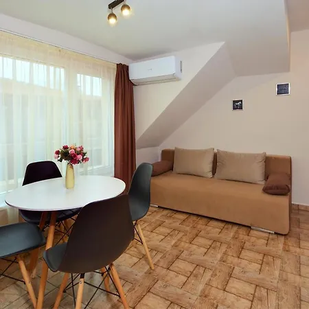 Feniks Apartment Nesebar