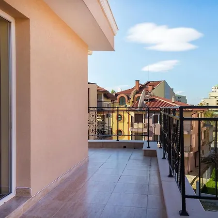 Apartment Feniks Nessebar