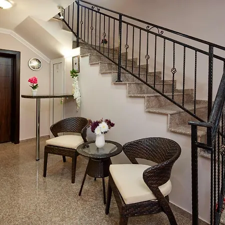 Apartment Feniks