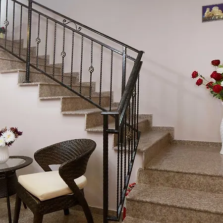 Apartment Feniks *