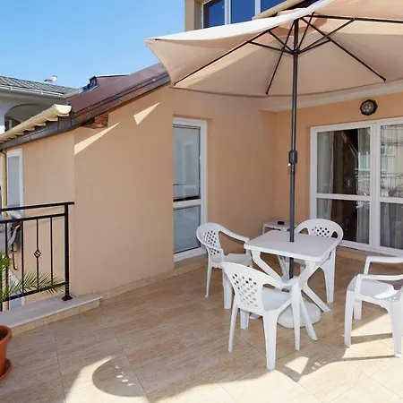 Feniks Apartment Nessebar
