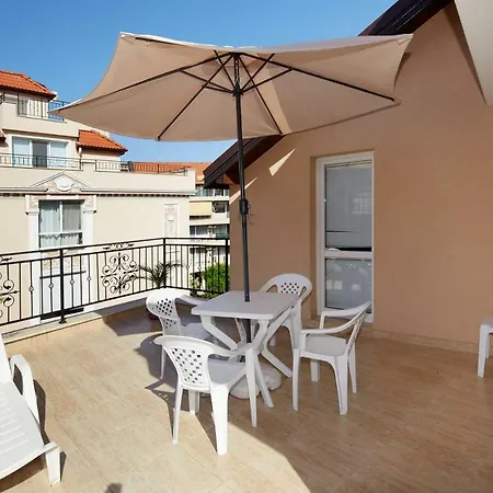 Feniks Apartment Nesebar